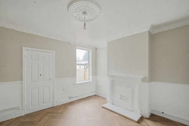 14 Spring Street, Derby DE22 3UF 5