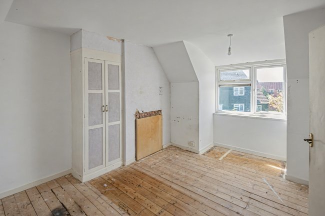 6 Hook Street, Hook, Royal Wootton Bassett, Swindon, SN4 8EF 1