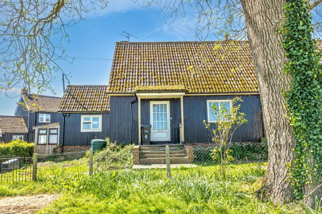6 Hook Street, Hook, Royal Wootton Bassett, Swindon, SN4 8EF 1