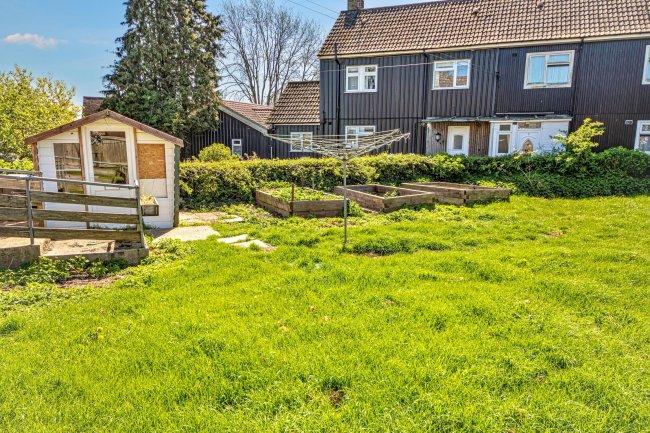 6 Hook Street, Hook, Royal Wootton Bassett, Swindon, SN4 8EF 1