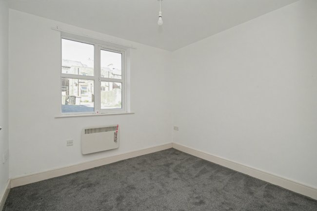 Apartment 1 Parklands, 16 Park Drive, Huddersfield, HD1 4EB 7