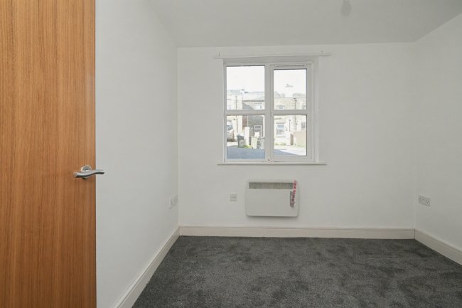 Apartment 1 Parklands, 16 Park Drive, Huddersfield, HD1 4EB 7