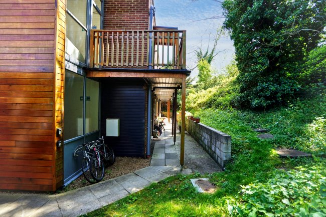 3 Henley Lodge, Courtlands, Maidenhead, SL6 2PT 8