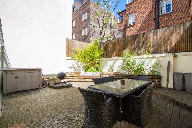 26 Wellington Road, St Johns Wood, London NW8 9SP 1