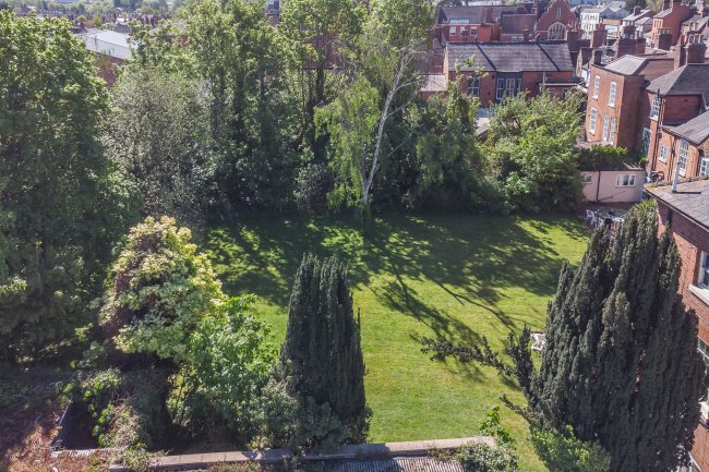 Land and Garages at rear of 14 Barbourne Road, Worcester, WR1 1HT 4