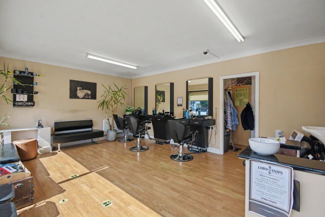 65 Straight Road, Old Windsor, SL4 2SA 6