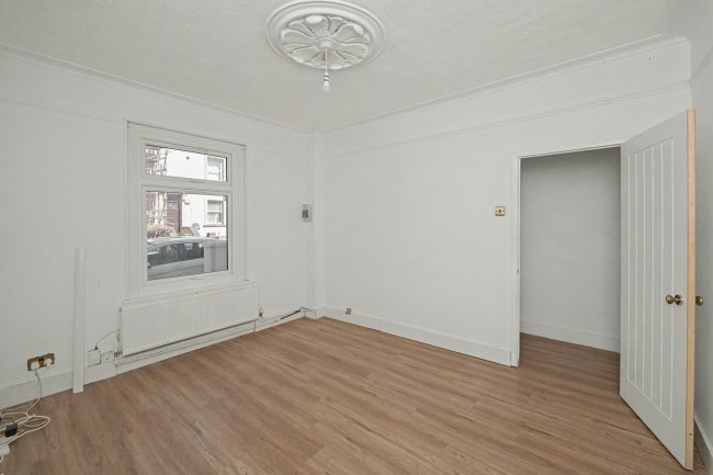 19 West Grove, Montpelier, Bristol, BS6 5LS 4