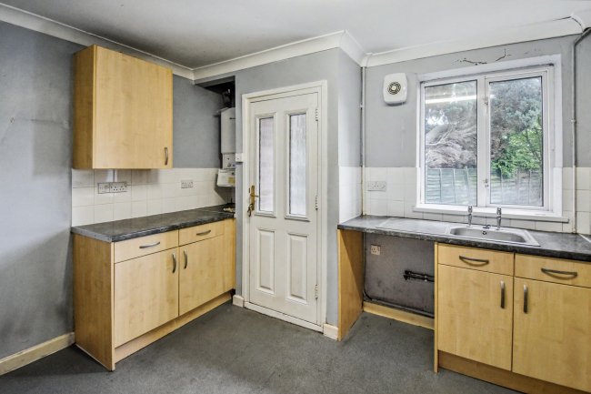 11 Rockingham Road, West Earlham, Norwich, Norfolk, NR5 8HZ 5
