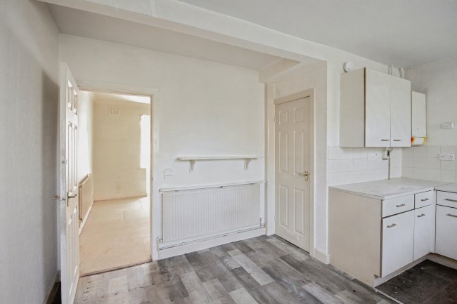 37 Green Close, Hull, East Yorkshire, HU6 8DA 8