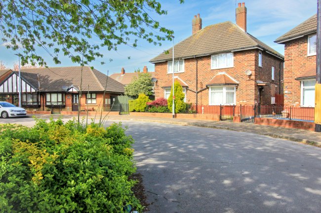 37 Green Close, Hull, East Yorkshire, HU6 8DA 8