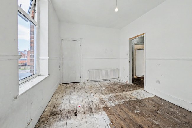 25 Beaumont Street, Blyth, Northumberland, NE24 1HP 3