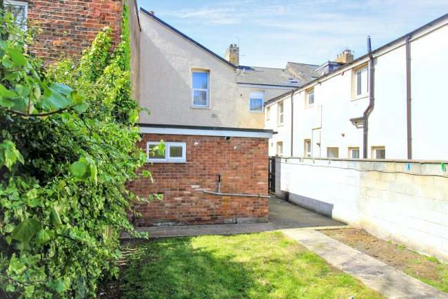 Flat 3, 15 Hutt Street, Hull, East Yorkshire, HU3 1QL 1