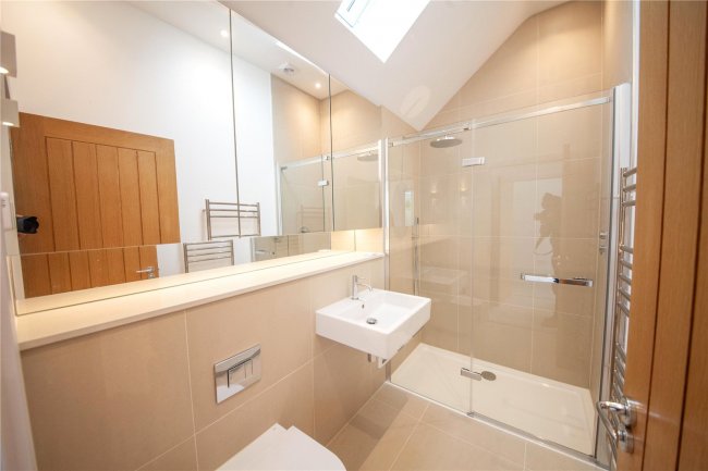 2 Court Terrace, Hillfield Village, Dartmouth, TQ6 0FA 10