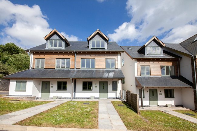 2 Court Terrace, Hillfield Village, Dartmouth, TQ6 0FA 10