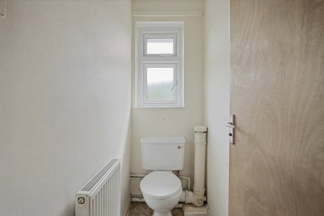 49 Beverley Road, Weymouth, DT3 6SE 8