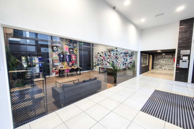 213B Liverpool One, 1 David Lewis Street, Liverpool, L1 4BP 7