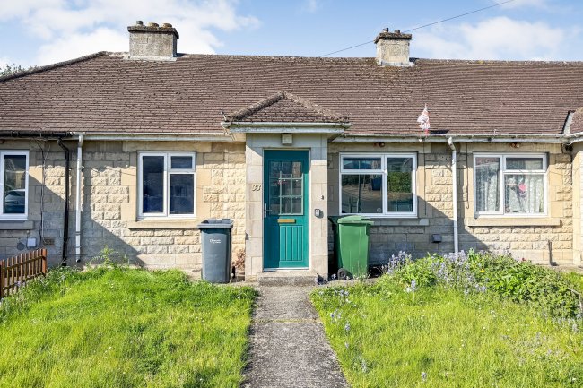 33 Wood Lane Bungalows, Chippenham, Wiltshire, SN15 3DW 10