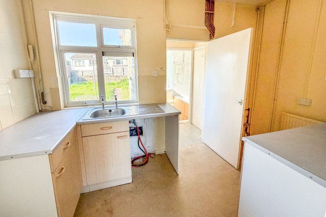 33 Wood Lane Bungalows, Chippenham, Wiltshire, SN15 3DW 10