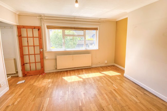 180 Wood Lane, Chippenham, Wiltshire, SN15 3EE 5