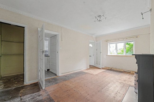 96 Vicarage Road, Henley-on-Thames RG9 1JT 3