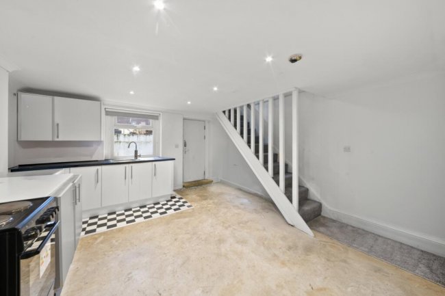 9 Boston Road, Hanwell, London W7 3SJ 8