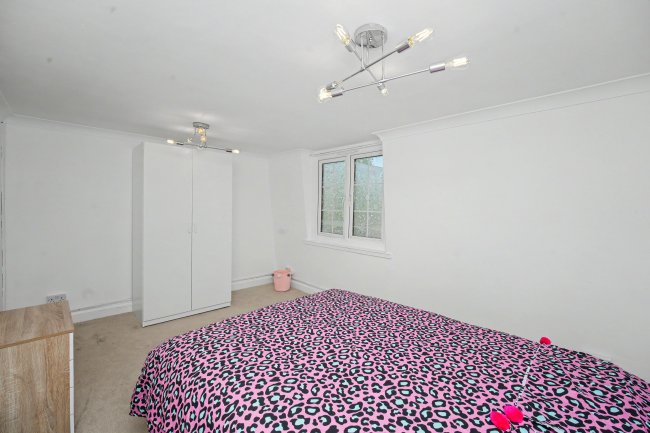 28B Wagner Street, Peckham, London, SE15 1NN 3