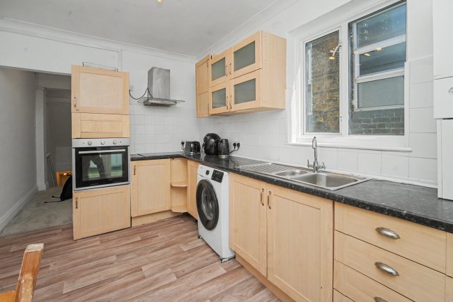 28B Wagner Street, Peckham, London, SE15 1NN 3