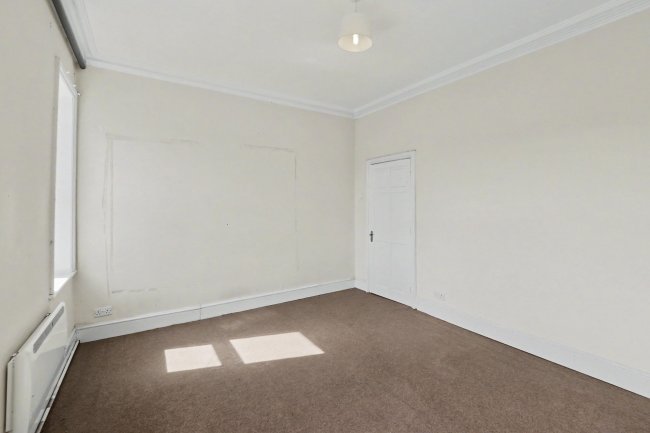 5 Filey Street, Nottingham, Nottinghamshire, NG6 8EJ 1