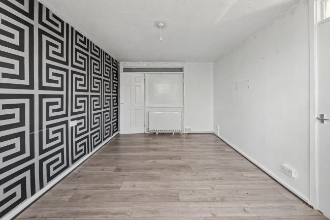 Flat 38, Benwell Close, Benwell Grange, Newcastle upon Tyne, Tyne and Wear, NE15 6RZ 2