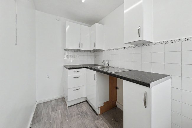 Flat 38, Benwell Close, Benwell Grange, Newcastle upon Tyne, Tyne and Wear, NE15 6RZ 2