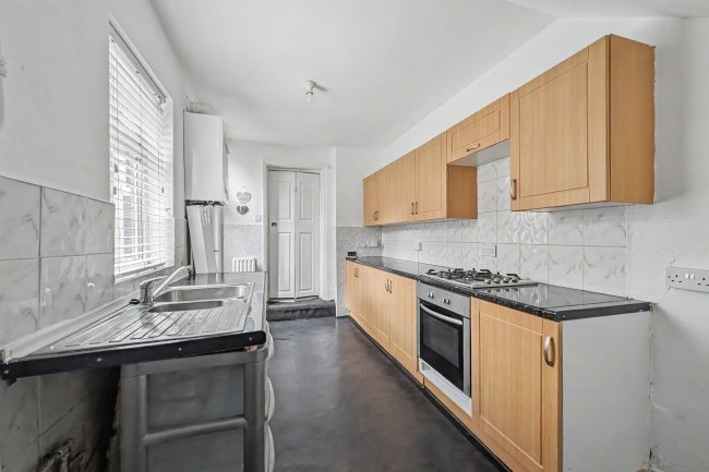 40-42 Windsor Avenue, Gateshead, Tyne And Wear, NE8 4NG 4