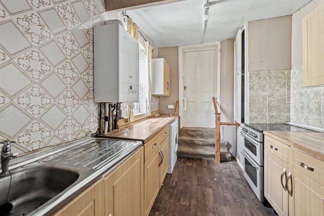 40-42 Windsor Avenue, Gateshead, Tyne And Wear, NE8 4NG 4