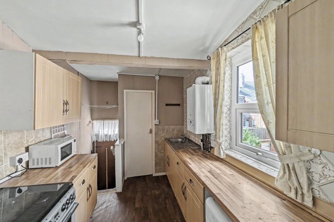 40-42 Windsor Avenue, Gateshead, Tyne And Wear, NE8 4NG 4