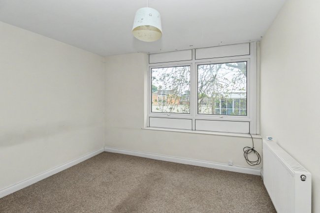 Flat 1, 48f High Street, Cosham, Portsmouth, Hampshire PO6 3AG 7