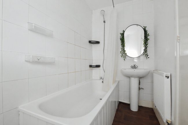 13 Green Street, Forest Gate, E7 8DA 7