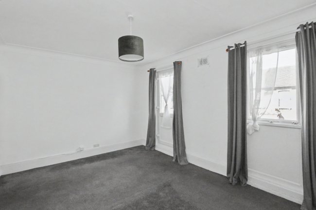 13 Green Street, Forest Gate, E7 8DA 7