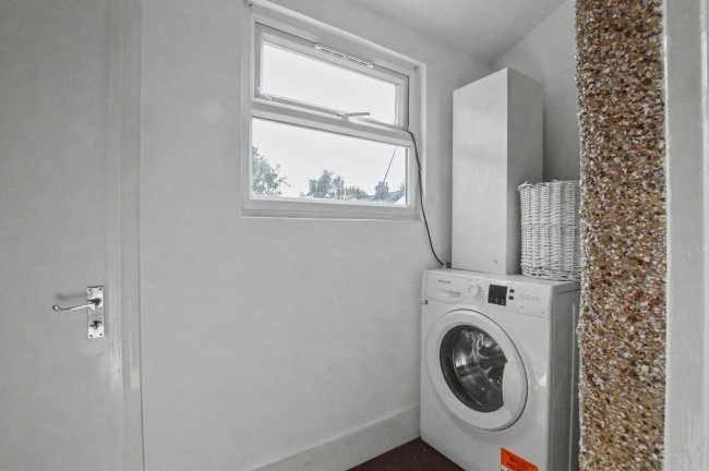 13 Green Street, Forest Gate, E7 8DA 7