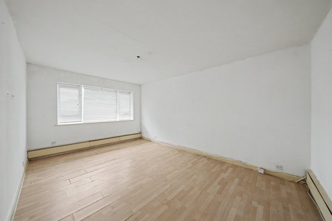 Flat 22, Poplar Court, Old Ruislip Road, Northolt, UB5 6QG 7