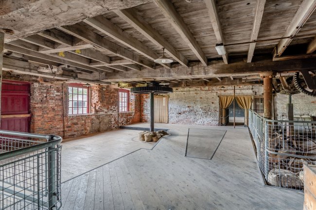 Thwaite Mill, Thwaite Lane, Stourton, Leeds LS10 1RP 2