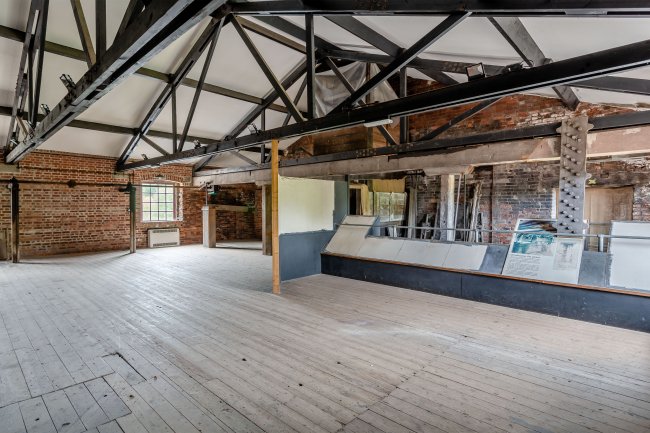 Thwaite Mill, Thwaite Lane, Stourton, Leeds LS10 1RP 2