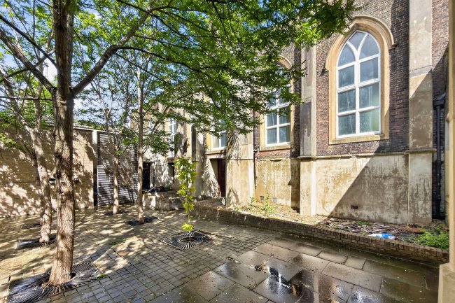 East Lecture House & The Great Hall, The Military Academy, Woolwich, London SE18 4BT 7