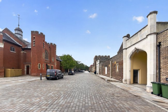 East Lecture House & The Great Hall, The Military Academy, Woolwich, London SE18 4BT 7