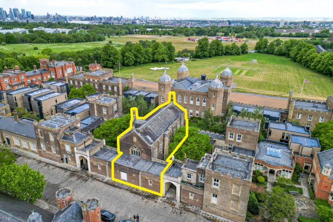 East Lecture House & The Great Hall, The Military Academy, Woolwich, London SE18 4BT 7