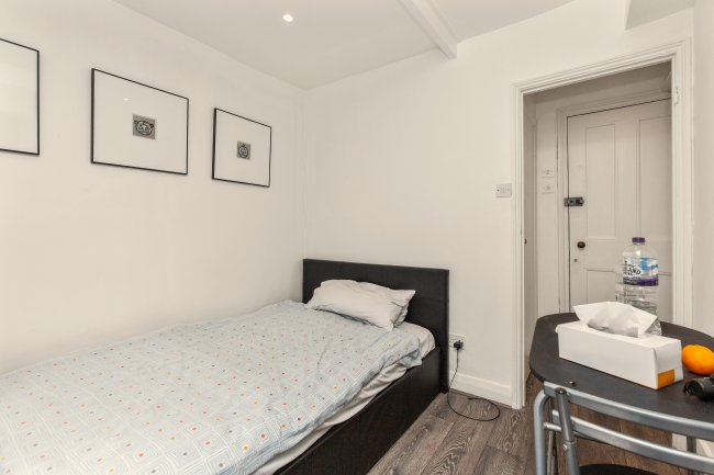 271 Old Brompton Road, Earls Court, London, SW5 9JA 2