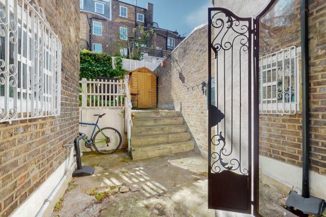 271 Old Brompton Road, Earls Court, London, SW5 9JA 2