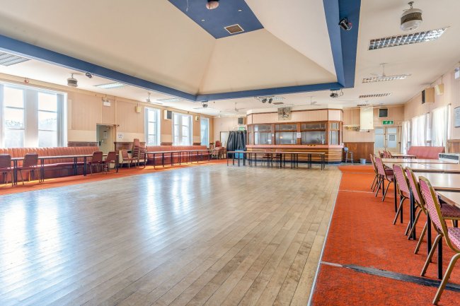 Roath Social Club, Cyril Crescent, Cardiff, CF24 1DQ 7