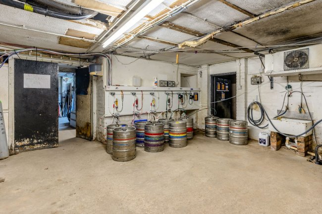 Roath Social Club, Cyril Crescent, Cardiff, CF24 1DQ 7