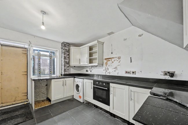 13 Harrison Court, Cramlington NE23 7RN 9