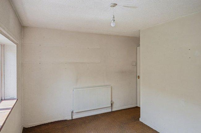 4 Hazelbury Hill, Box, Corsham, Wiltshire, SN13 8JY 6