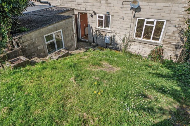 4 Hazelbury Hill, Box, Corsham, Wiltshire, SN13 8JY 6